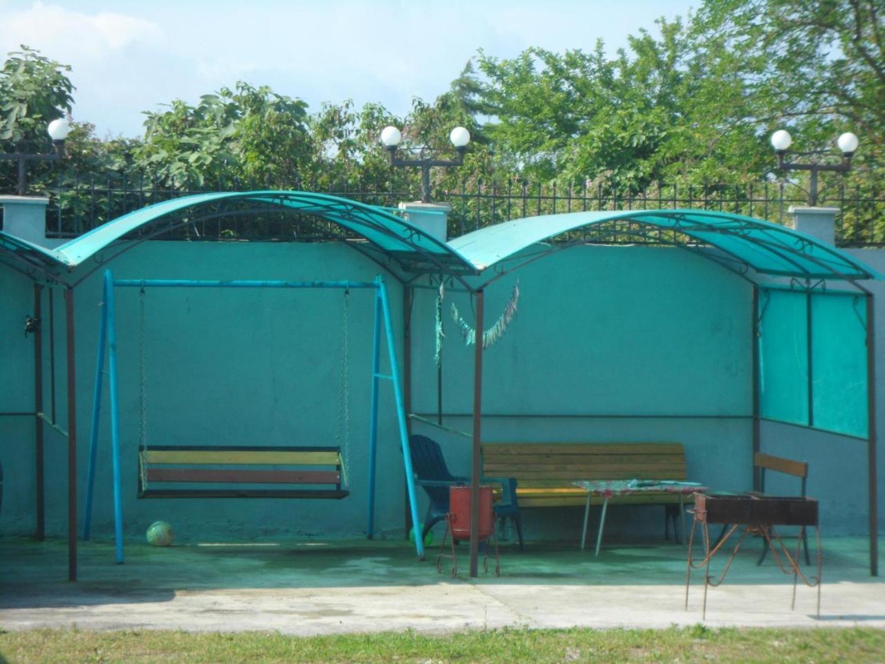Galina Guest House Alakhadzi Exterior photo