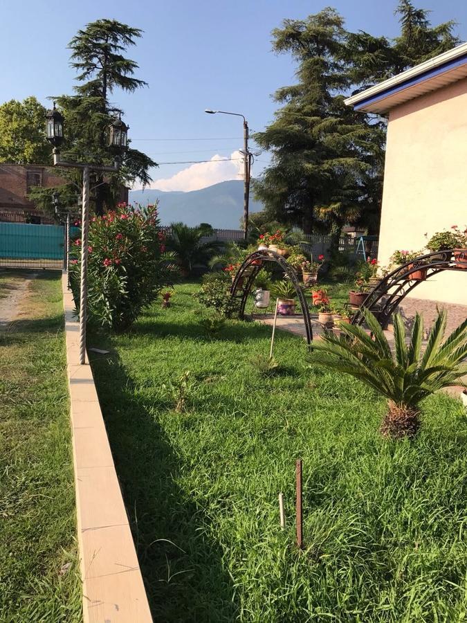 Galina Guest House Alakhadzi Exterior photo